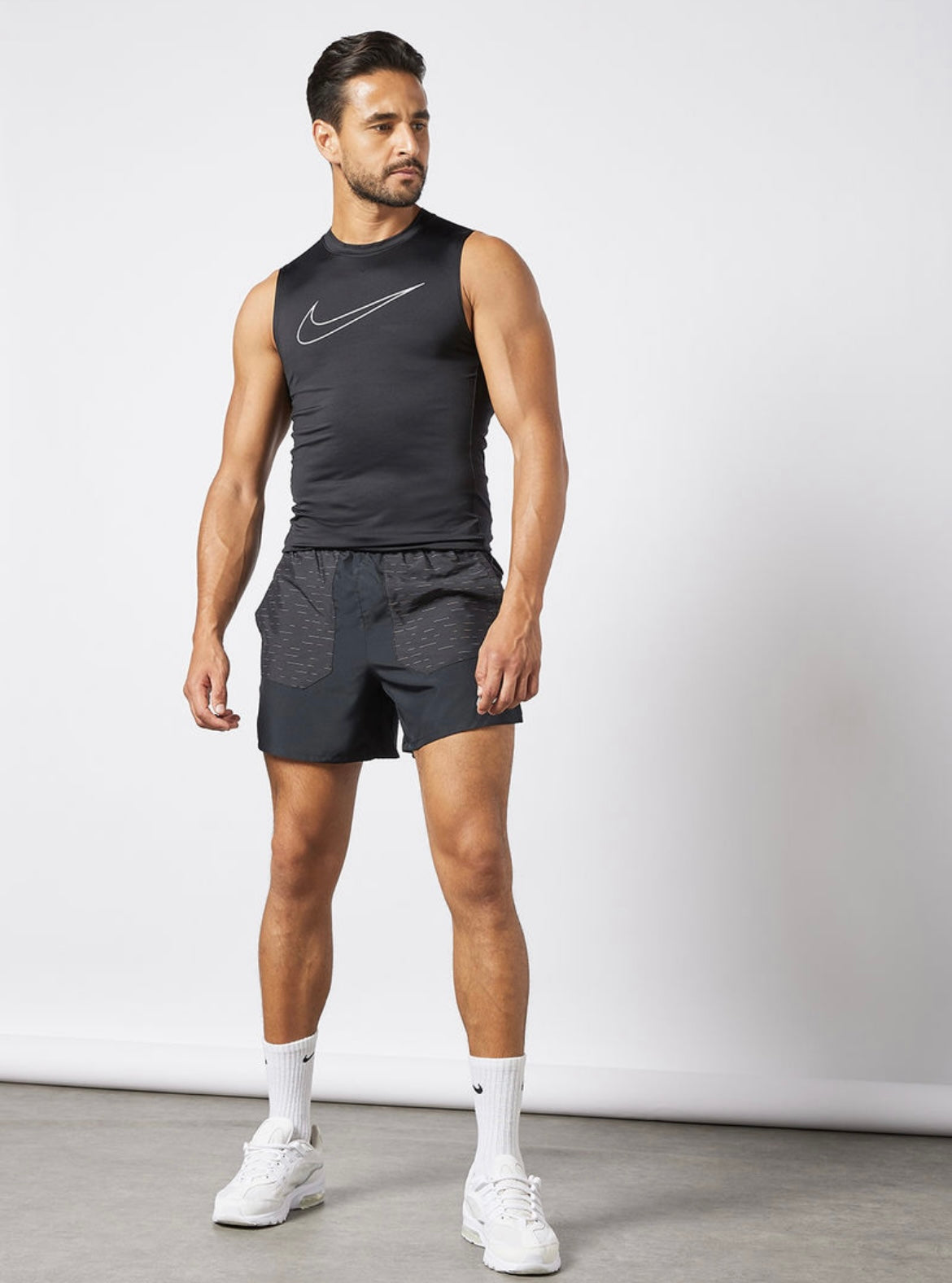 Nike Pro Dri-FIT Sleeveless Top