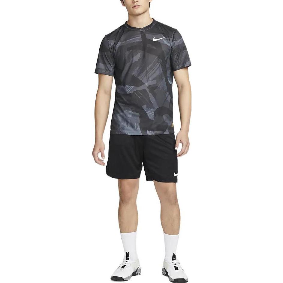 Image of Nike Dri-FIT Logo DQ4811-010