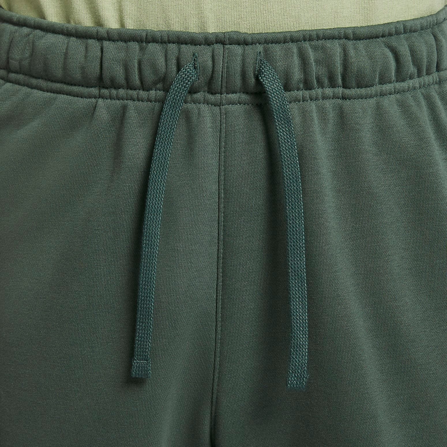 Image of Nike Sportswear Club Shorts 'Green' FB7796-323