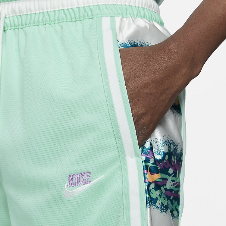 Image of شورت كرة السلة Nike Dri-Fit DNA Stories 8' 