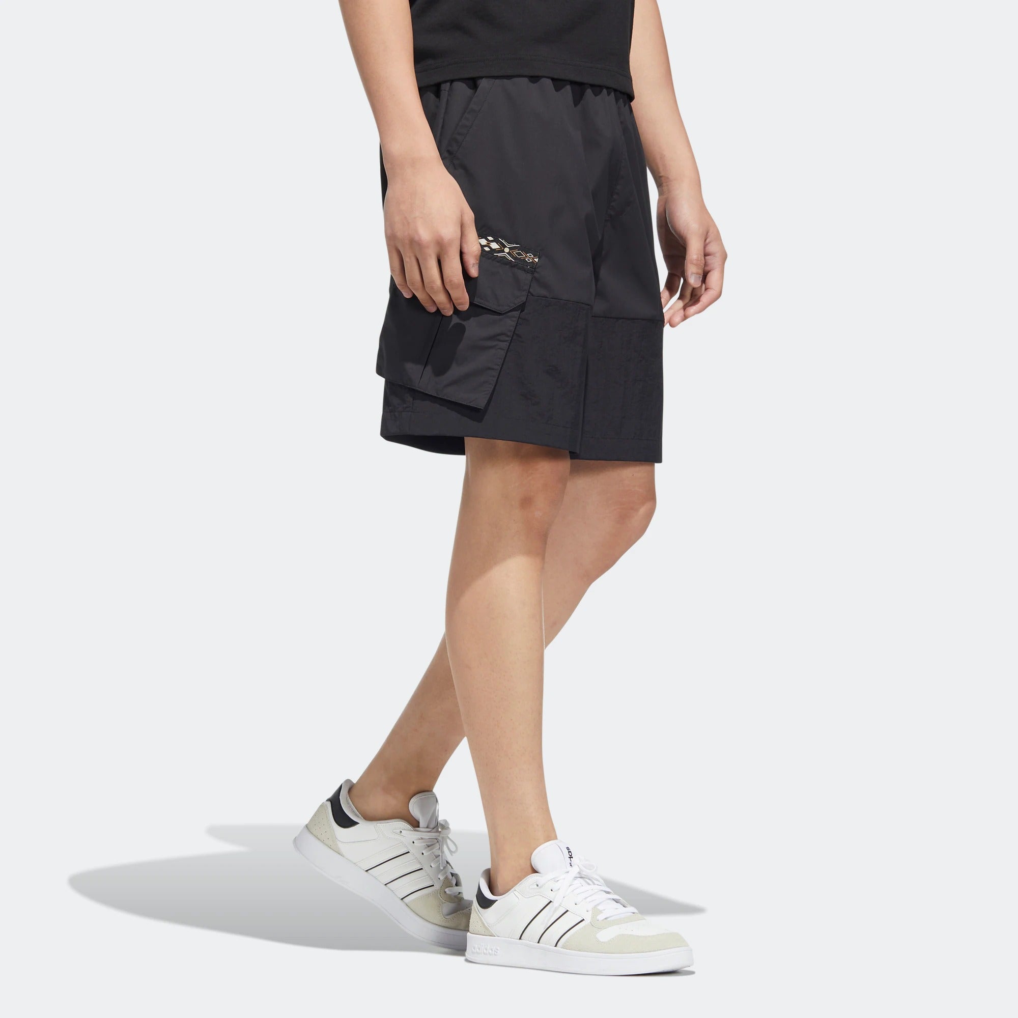 Image of Men's adidas neo Athleisure Casual Sports Solid Color Woven Cargo Pocket Shorts