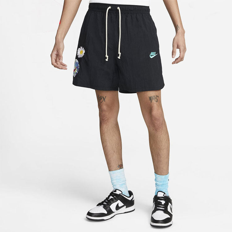 شورت Nike Daisy Earth المنسوج المطبوع للرجال باللون الأسود DM5058-010