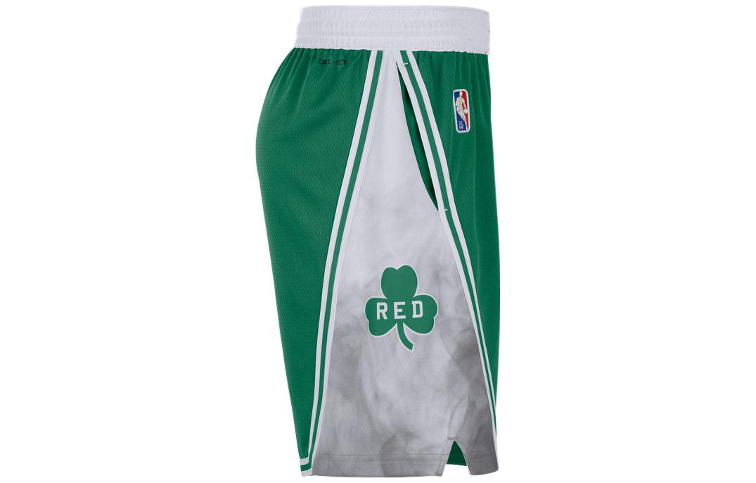 Image of Men's Nike Boston Celtics Colorblock Straight Shorts Green DB4127-312