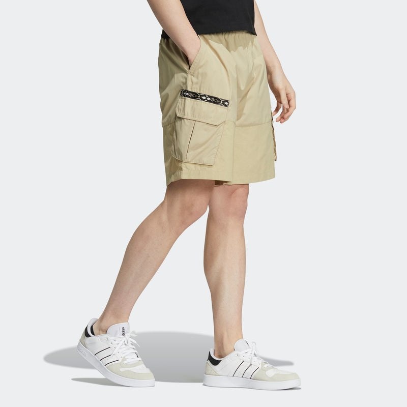 Image of Men's adidas neo Athleisure Casual Sports Solid Color Woven Cargo Pocket Shorts