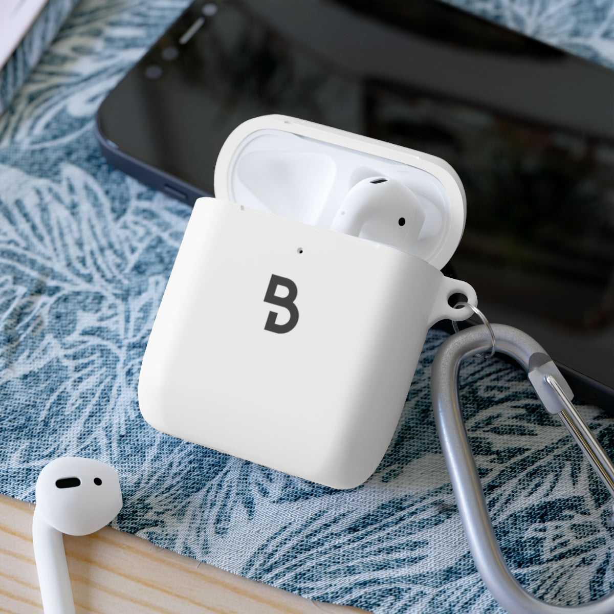 Image of AirPods and AirPods Pro Case Cover