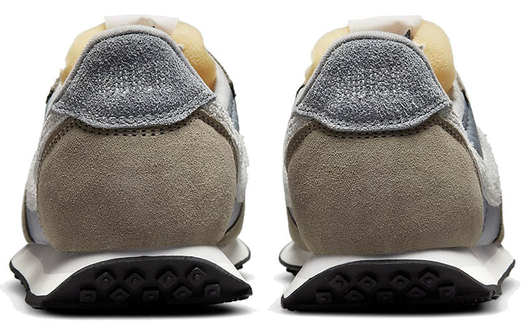 Image of Nike Waffle Trainer 2 SE 'Mountain White' DM9090-011