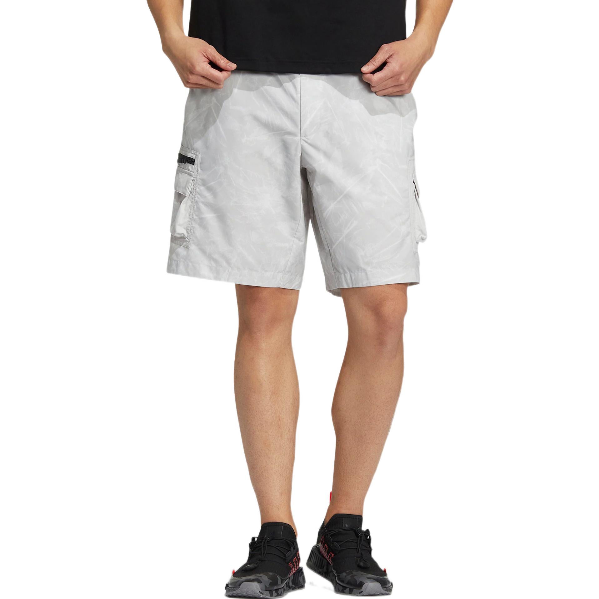 Image of adidas Gradient Straight Loose Sports Shorts light grey HS7289
