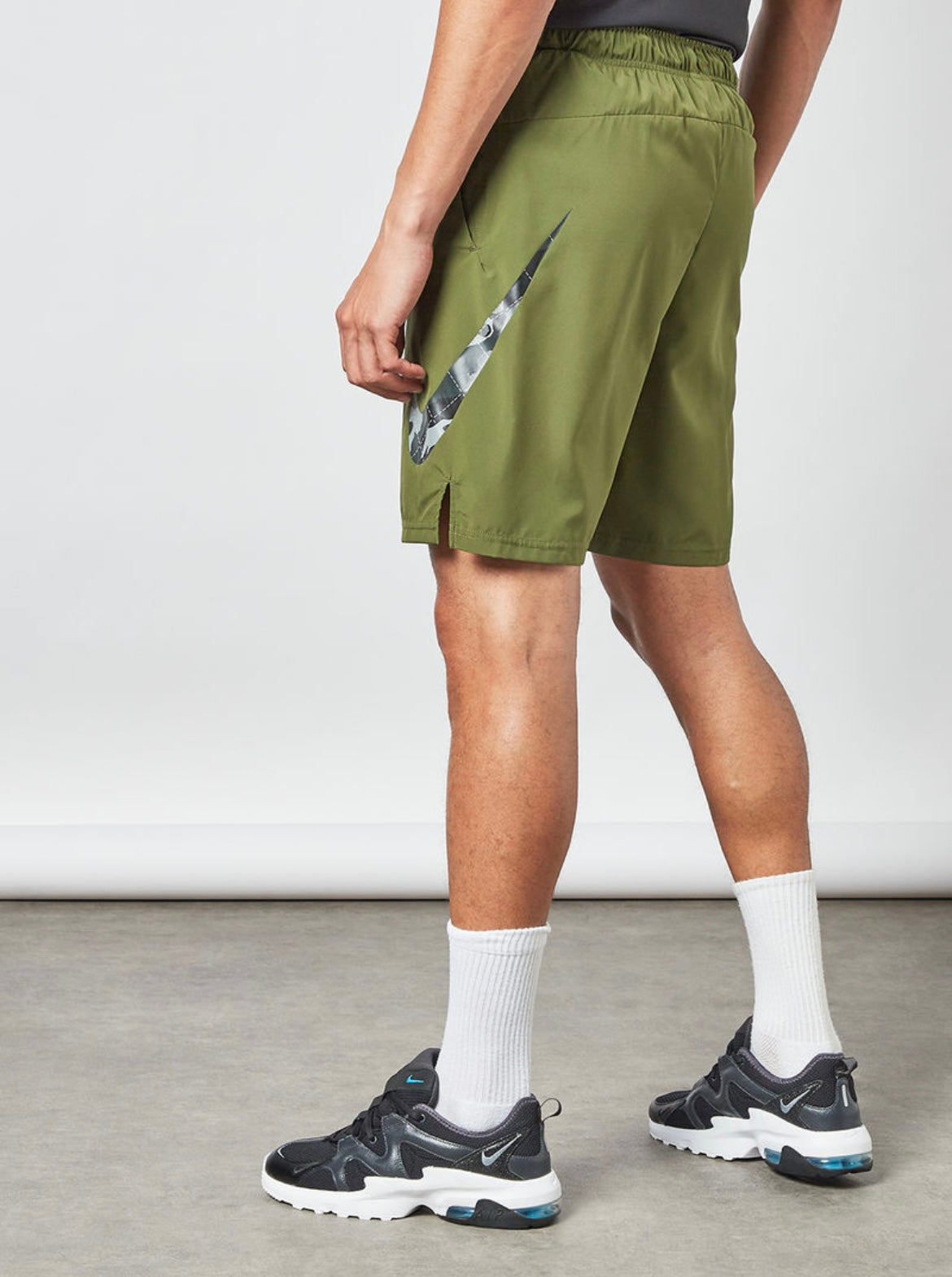 Nike Dri-FIT Woven Camo Training Short