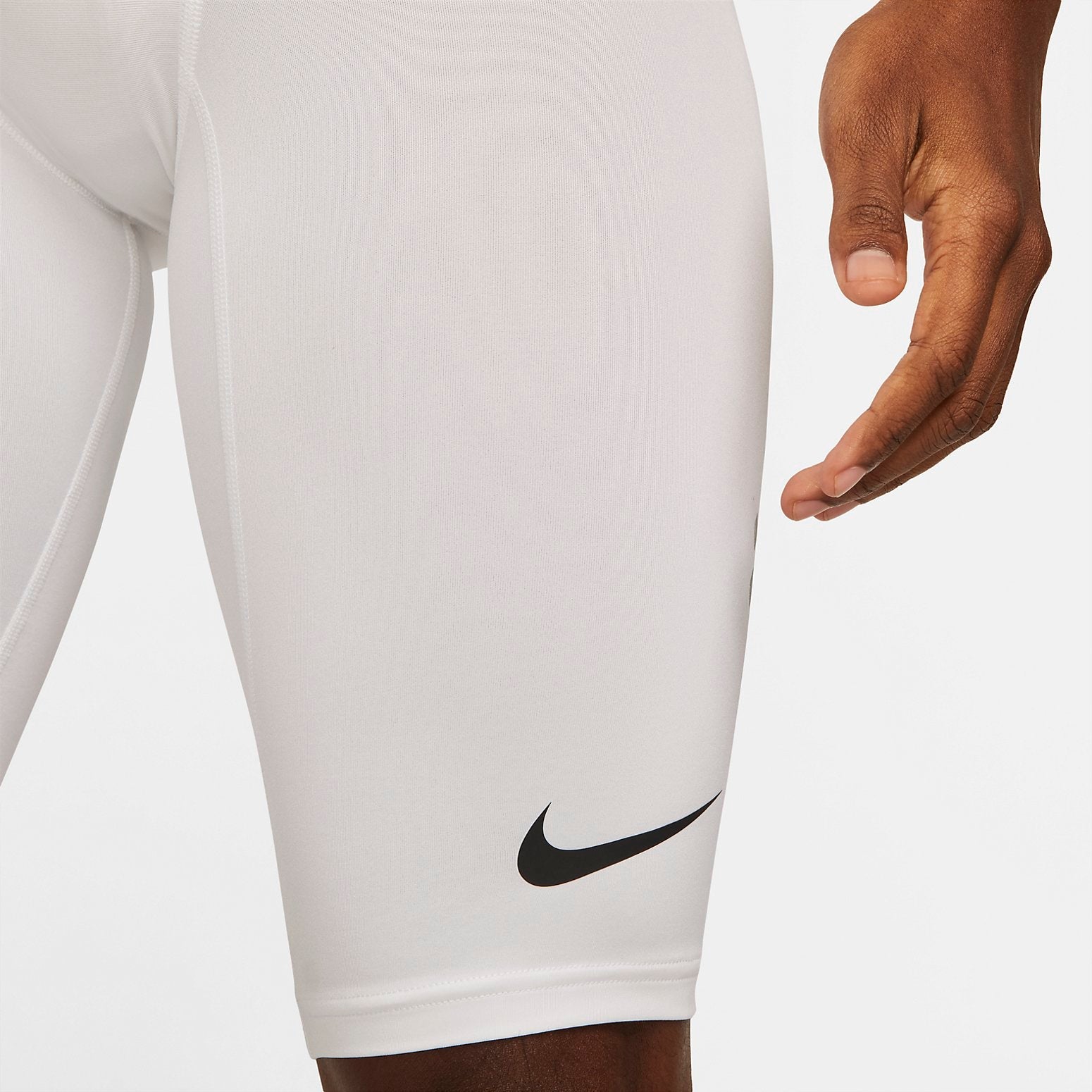 Image of شورت بيسبول من Nike Pro للرجال باللون الأبيض CT2568-100