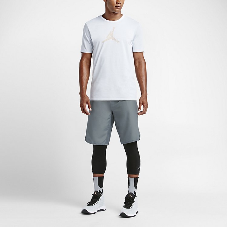 Image of Apparel Shorts Men Air Jordan Mid-Flight Victory 821917-065