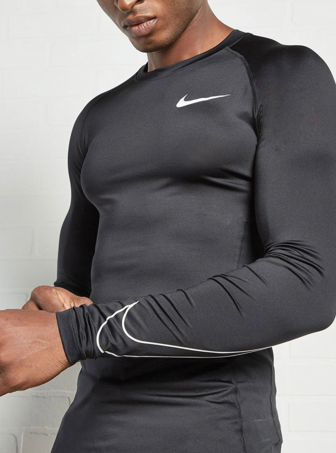Image of قميص Nike Pro Dri-FIT الضيق