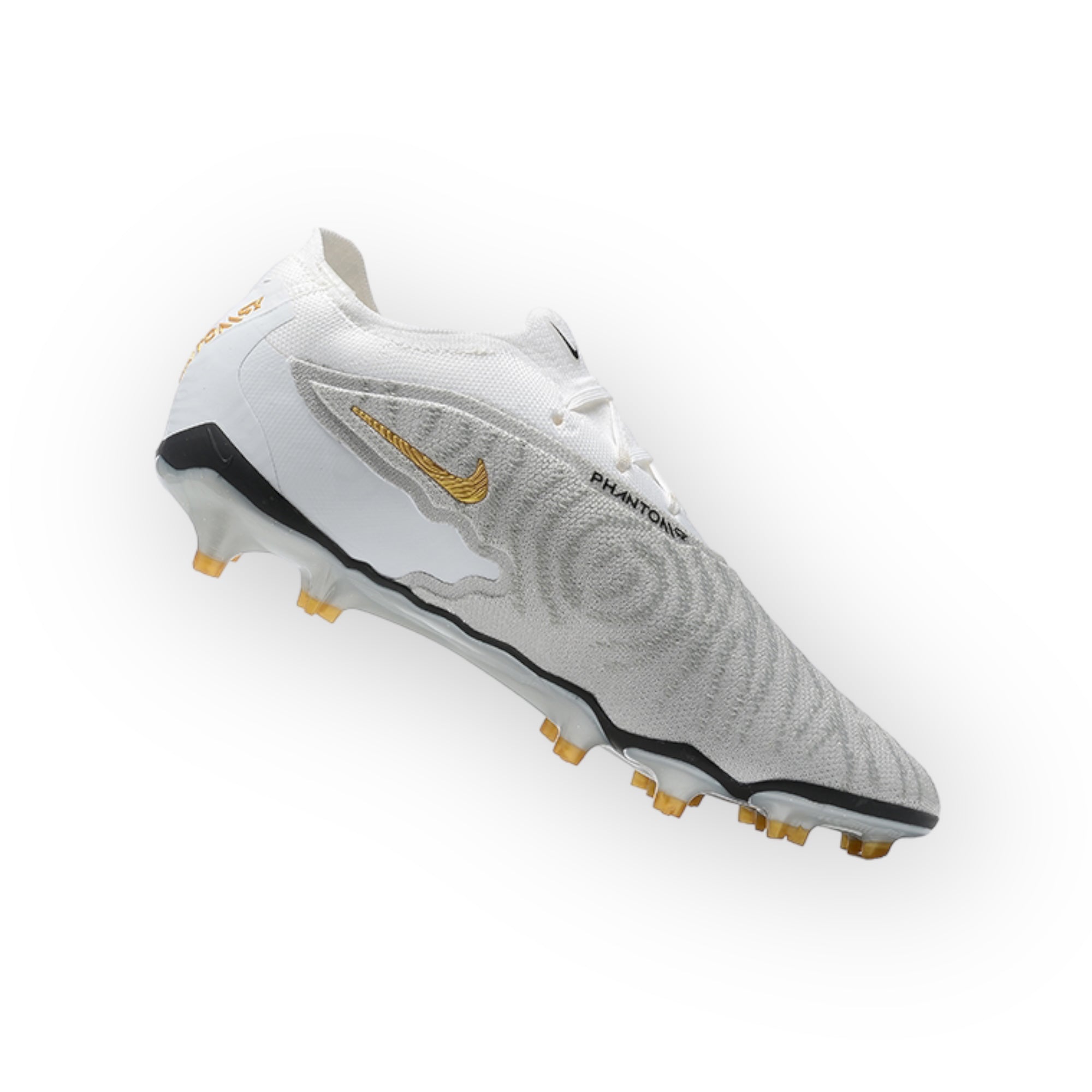 Image of حذاء نايكي فانتوم جي اكس ايليت اف جي