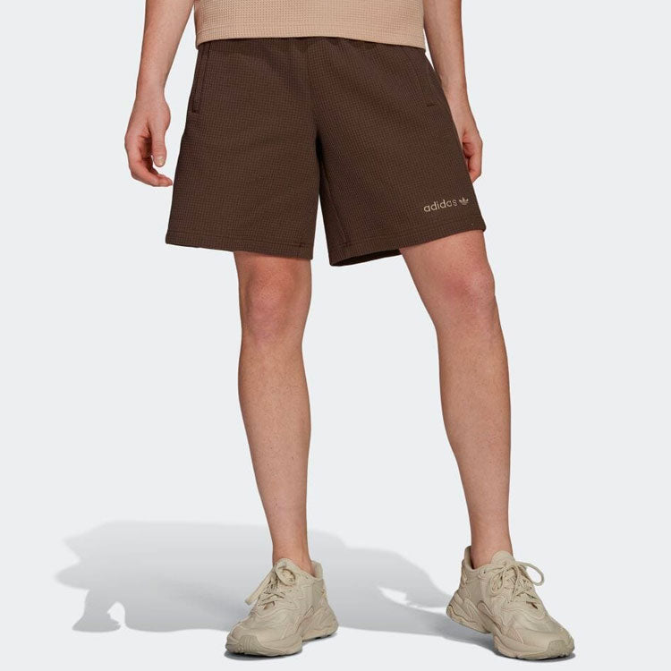 Image of Herren adidas Printing Straight Shorts Braun HP0422