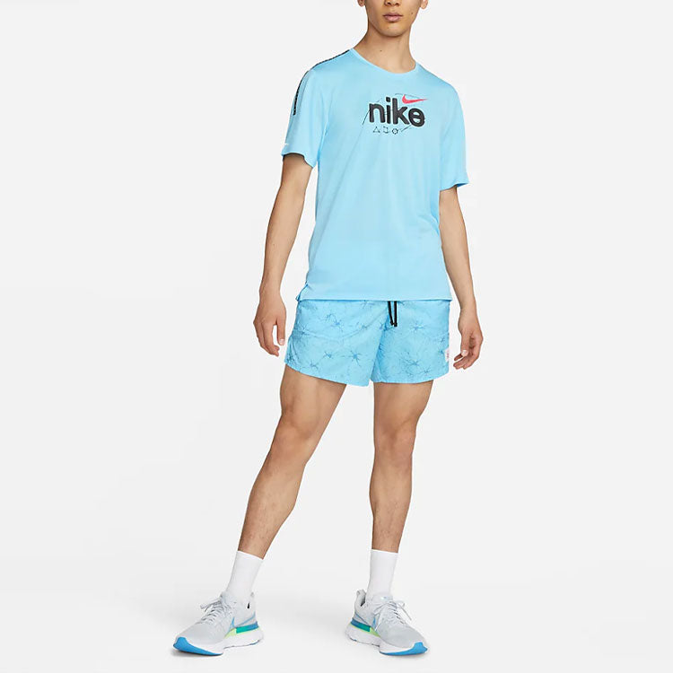 Image of Nike bedruckte Freizeitshorts ‚Sky Blue‘ DQ4767-499