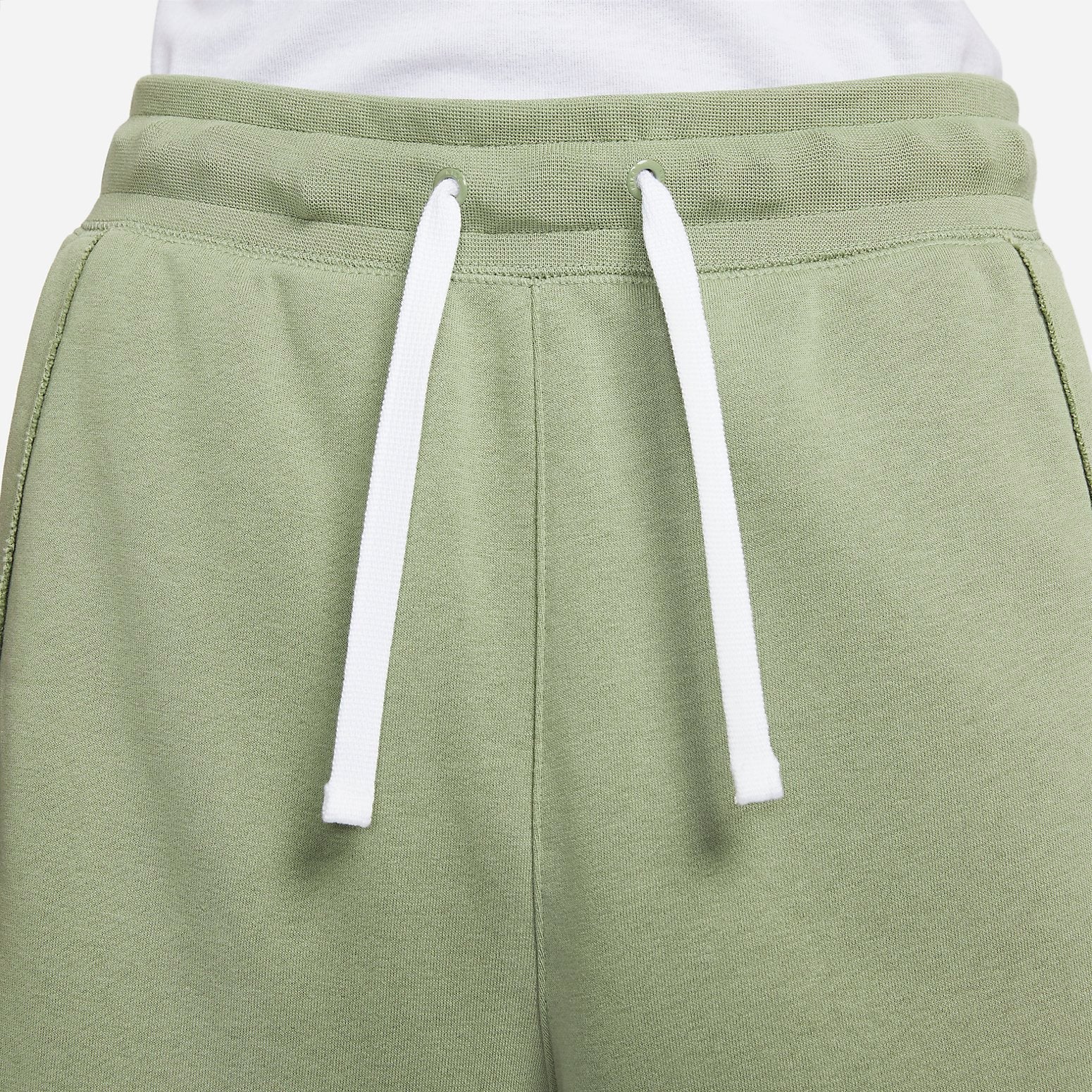 Image of Nike Asmnk Club Alumni Short 'Green' DX0767-386