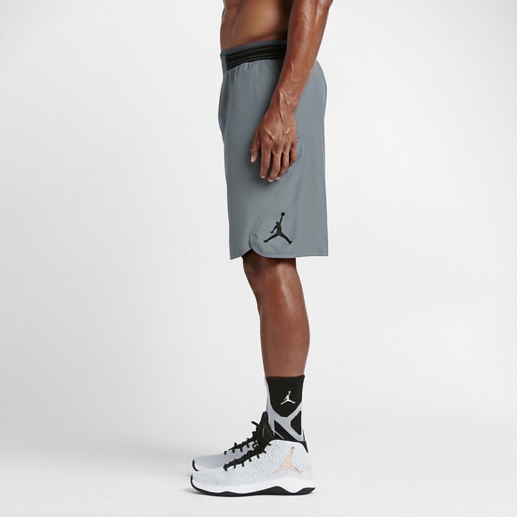 Image of Apparel Shorts Men Air Jordan Mid-Flight Victory 821917-065