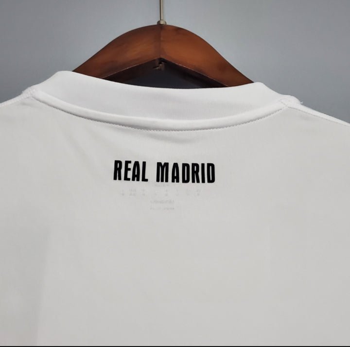 Image of Real Madrid 2010 - 2011 Home Kit - Premium Quality Jersey at FootballPrestige.com