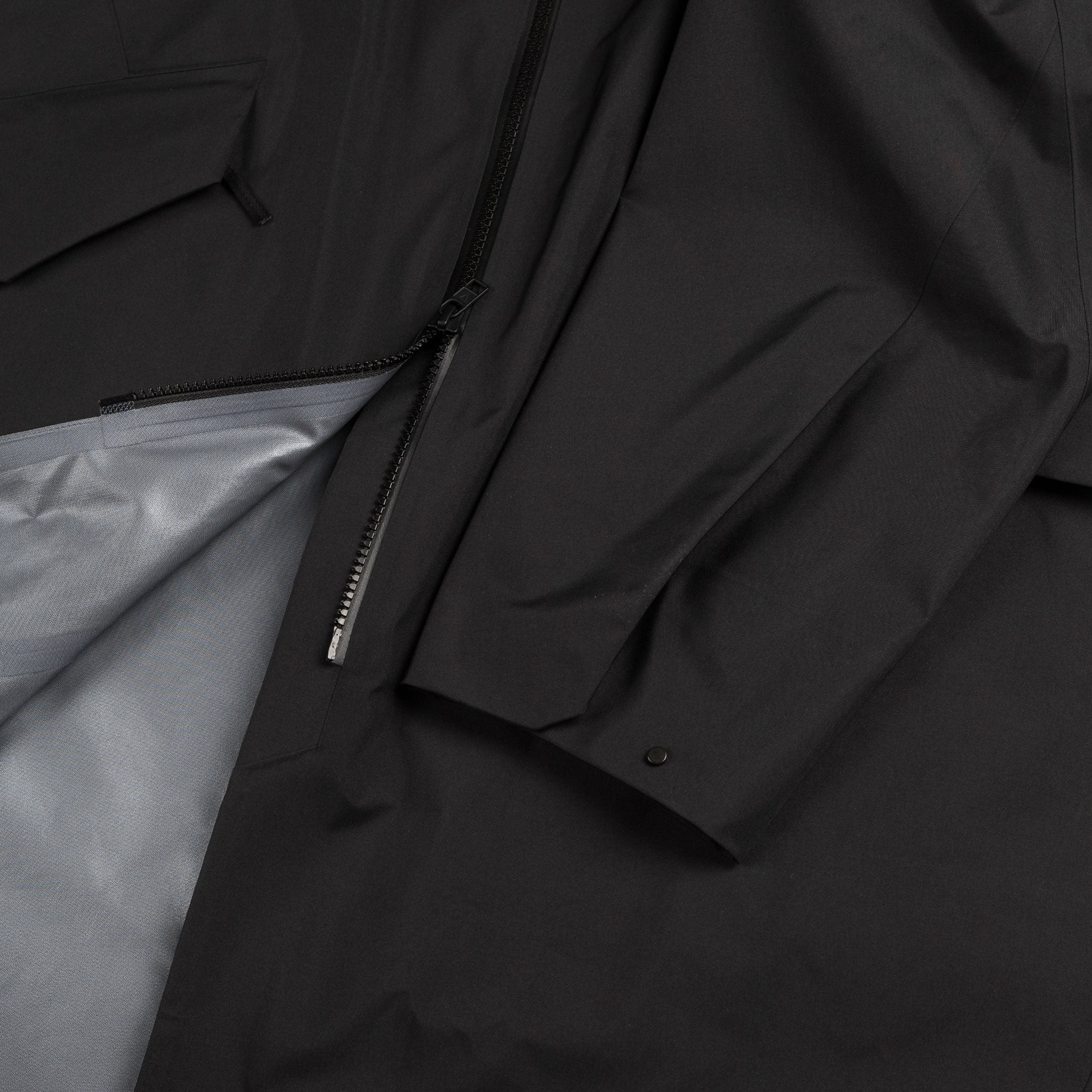 Image of Arcteryx Veilance Monitor Coat