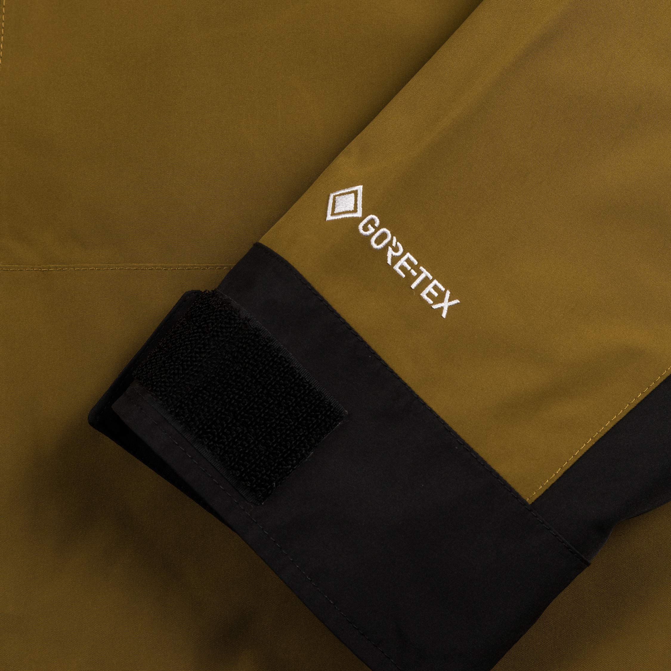 Image of The North Face GORE-Tex Mountain Jacket